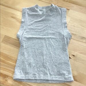 Skims heather grey crop tank